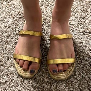 Fort Burch Gold Espadrille sandals. GUC. Size 5
